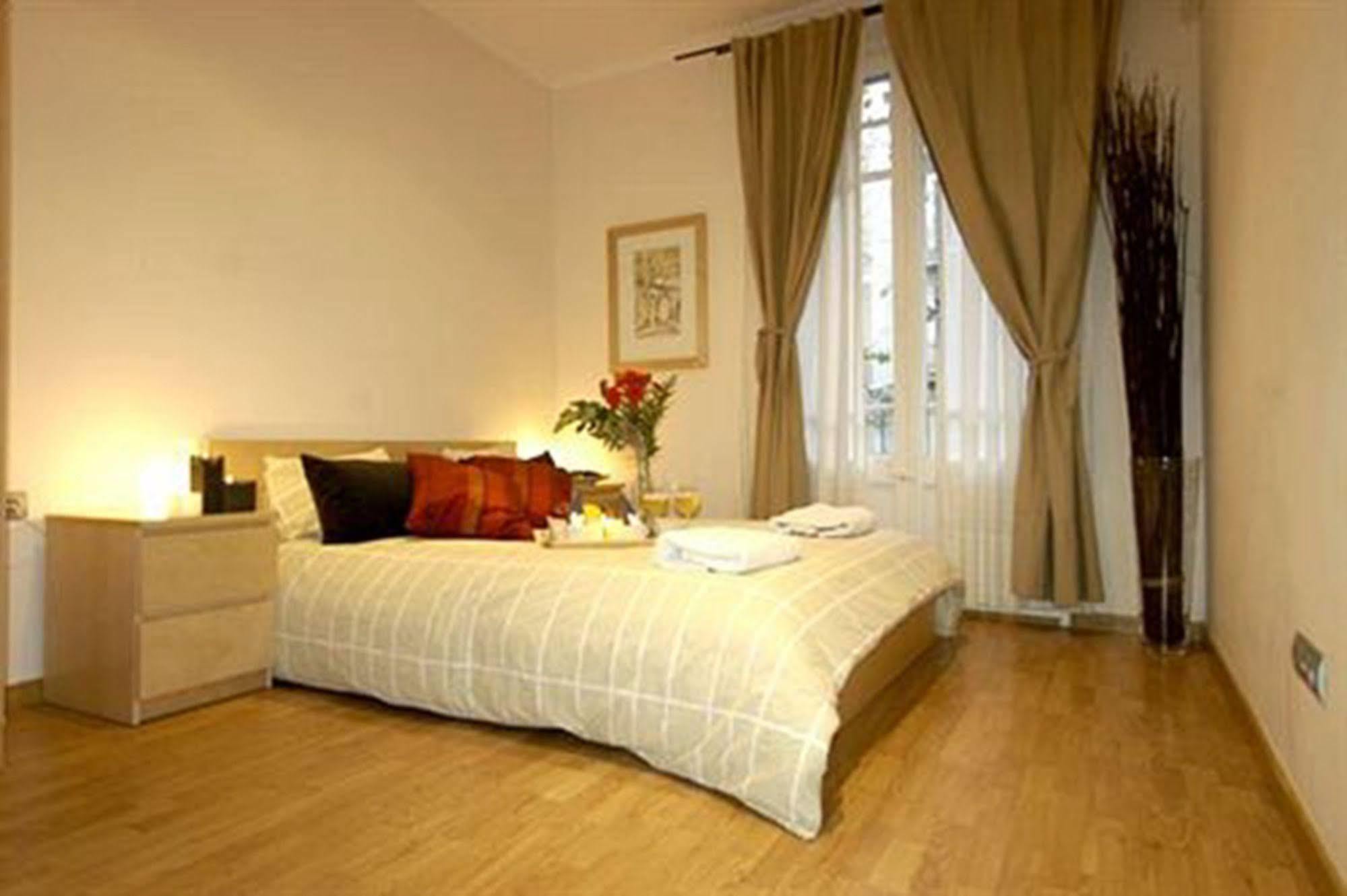 Sagrada266 By Chicstays Barcelona Exterior foto